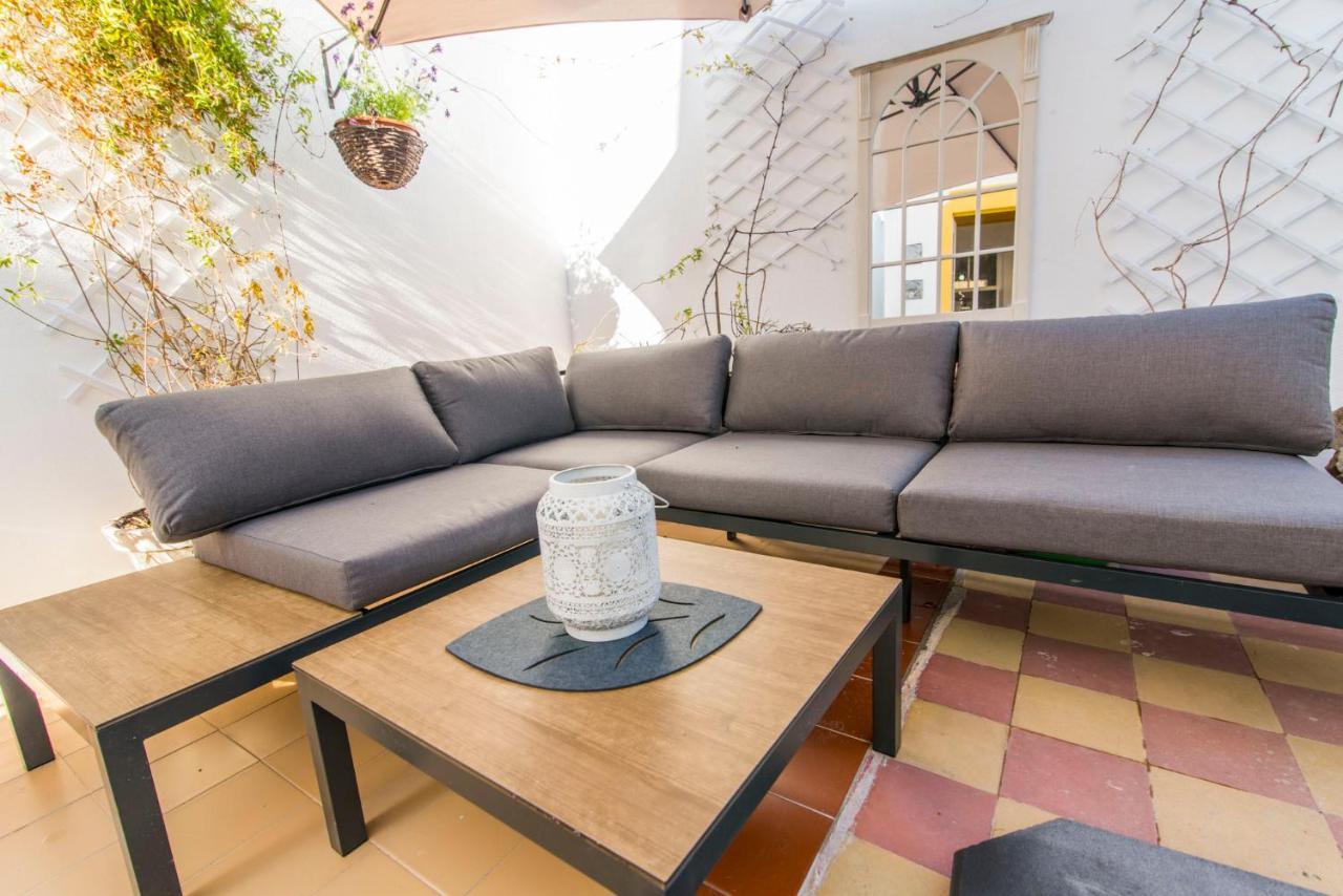Charming Town House Just 500M From The Marina And Its Well Known Typical Market Олян Екстер'єр фото