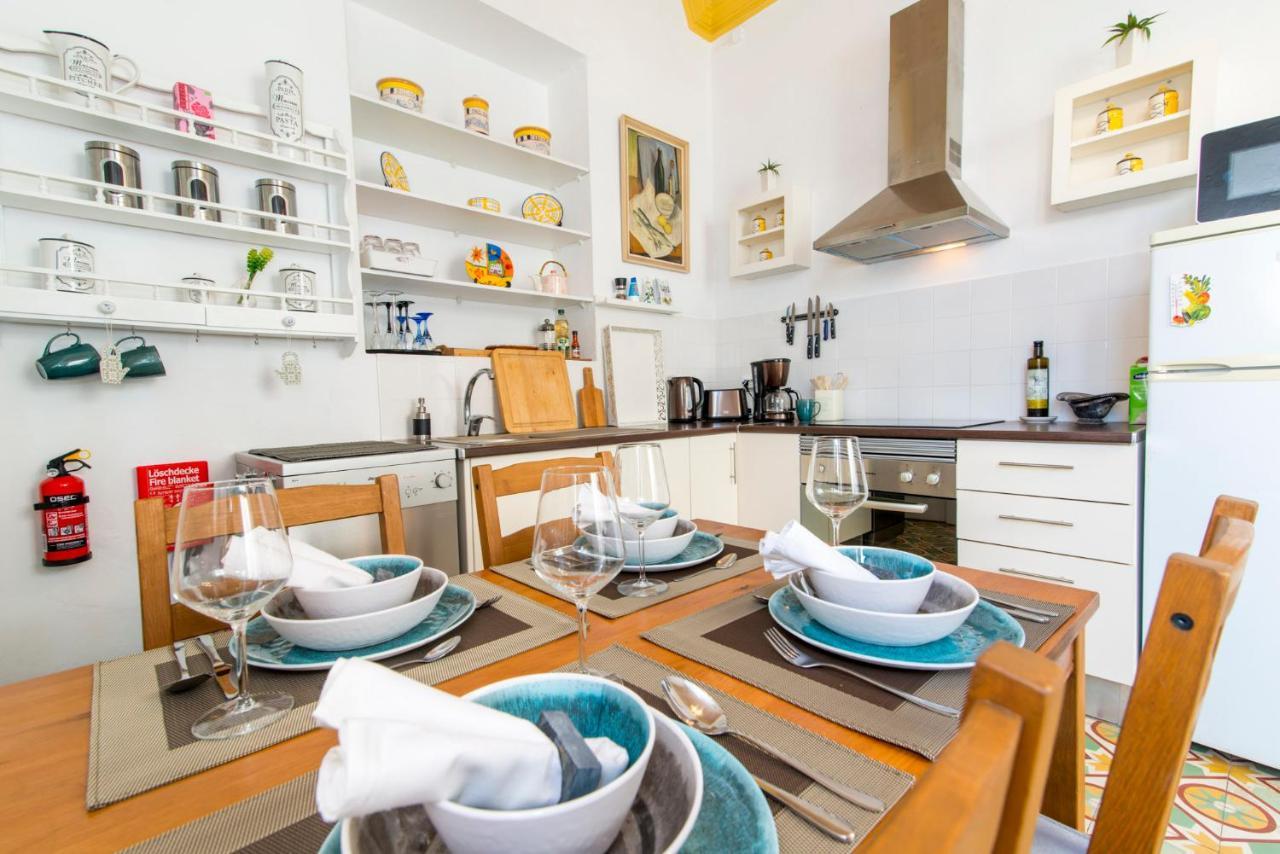 Charming Town House Just 500M From The Marina And Its Well Known Typical Market Олян Екстер'єр фото